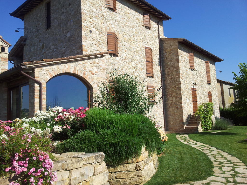 Agriturismo La Torraccia トーディ エクステリア 写真