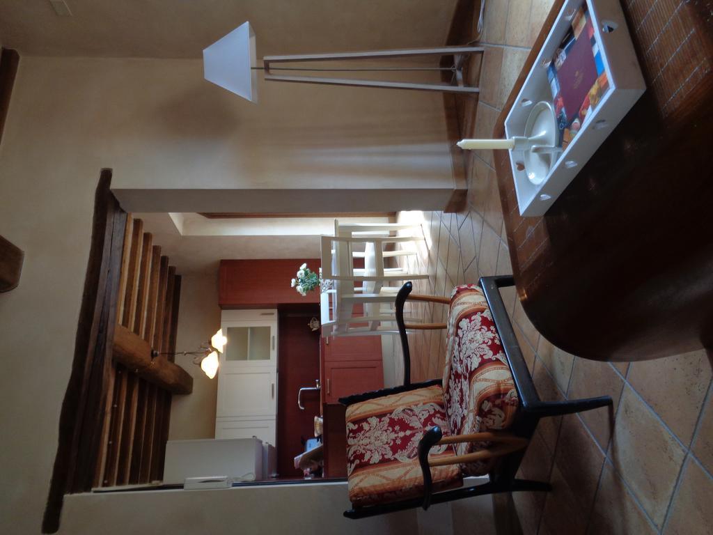 Agriturismo La Torraccia トーディ 部屋 写真